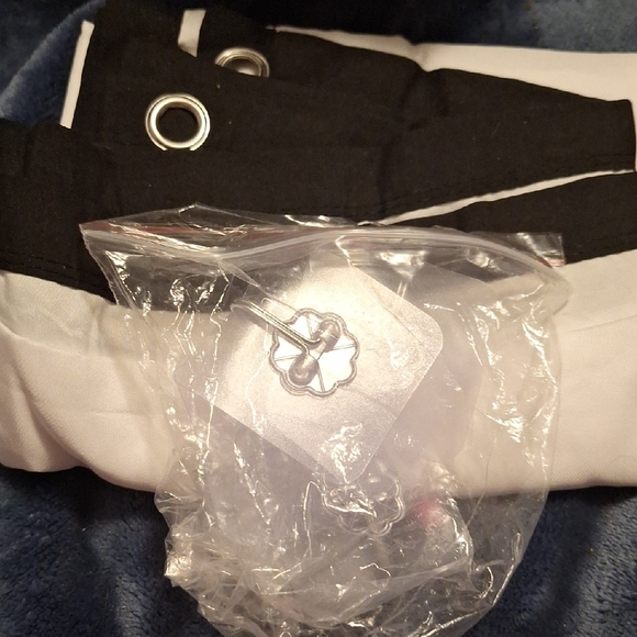 Mini LED Projector - White - Picture 4 of 8